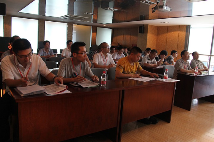 裝飾集團(tuán)舉辦項(xiàng)目技術(shù)交流會