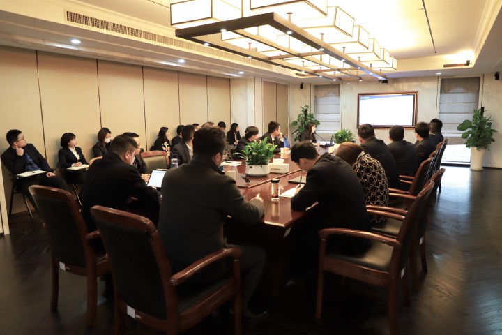 中天精誠裝飾召開新年工作會議精神學習會暨安全生產責任書簽訂