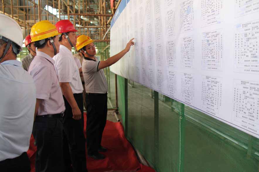 省住建廳樊劍平副廳長一行調(diào)研裝飾集團(tuán)中煙項(xiàng)目部