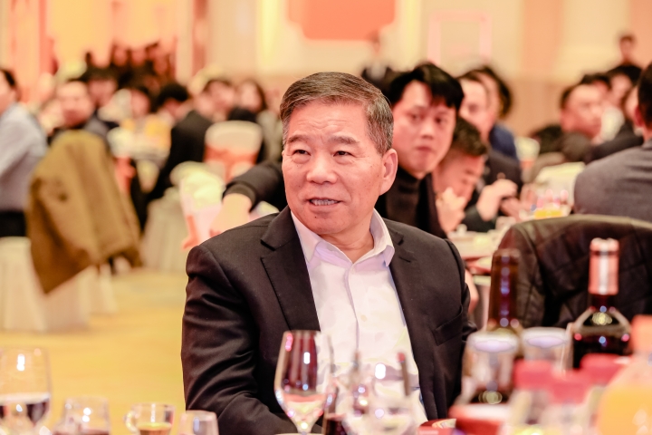 1714464508463080.jpg 4E4A9199_副本.jpg