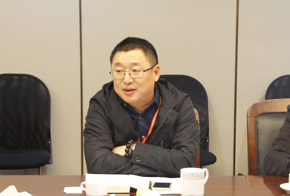 中裝協、省裝協領導到裝飾集團考察調研