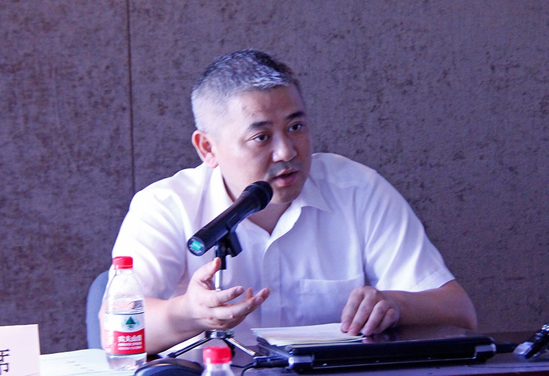 裝飾集團召開2015半年工作總結(jié)推進會