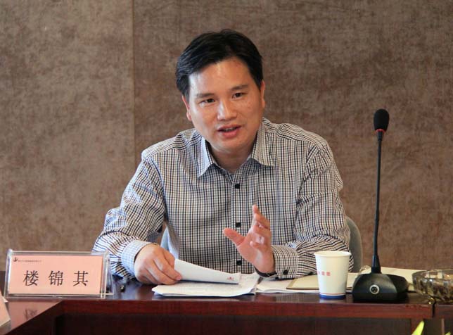 裝飾集團(tuán)召開(kāi)新三年（2013—2015）發(fā)展規(guī)劃研討會(huì)