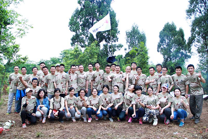 第三分公司開展“夢想家園”主題野外拓展訓練