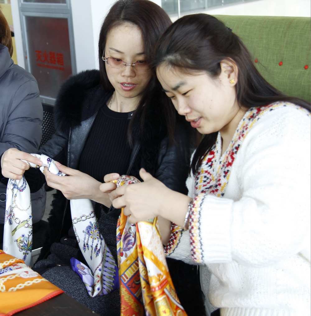 女神節 遇見最美的自己 ——裝飾集團組織開展三八婦女節活動