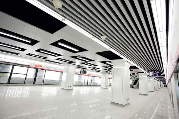 杭州地鐵開通運營 中天裝飾打造地鐵精品工程